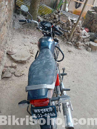 Bajaj 100cc motorbike
